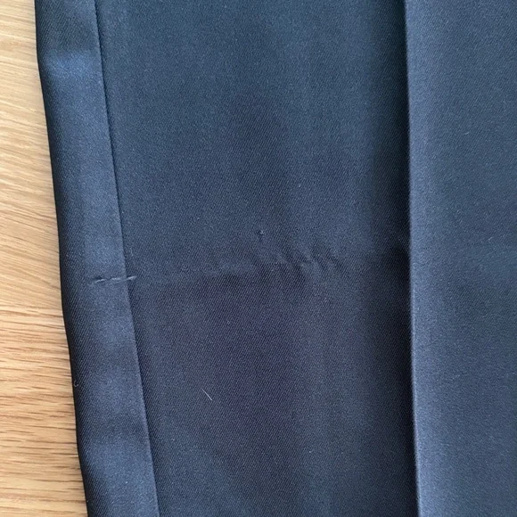 NWT Izod Men's Black Dress Pants - Classic Straight Fit - Picture 8 of 8